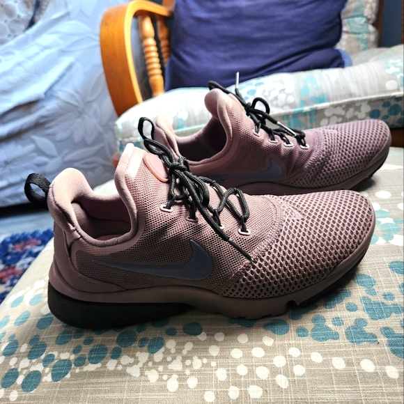 Nike Presto Womens 5.5 - Picture 2 of 4